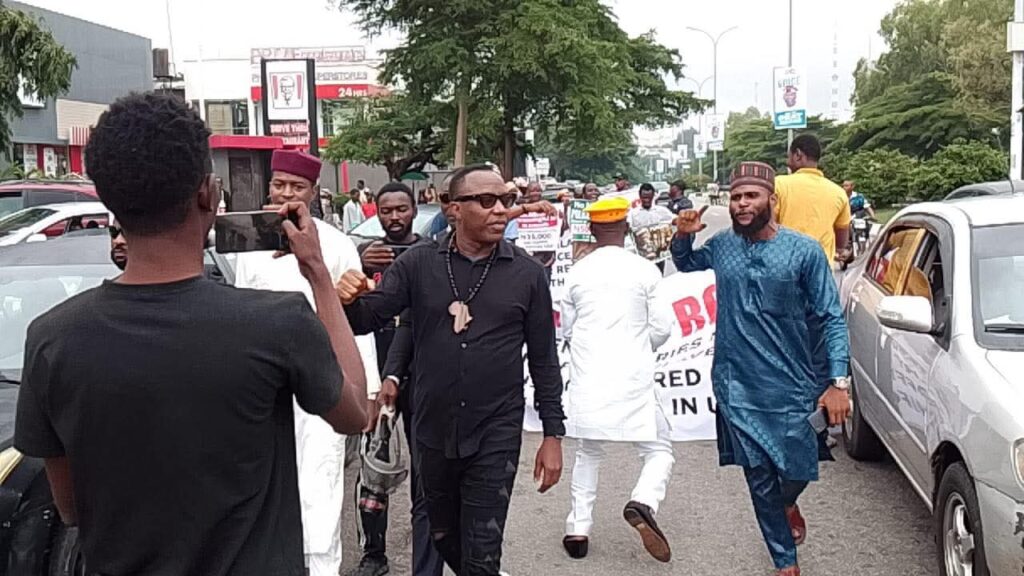 Sowore Joins Retired Police Officers' Protest Over Poor Welfare In Abuja