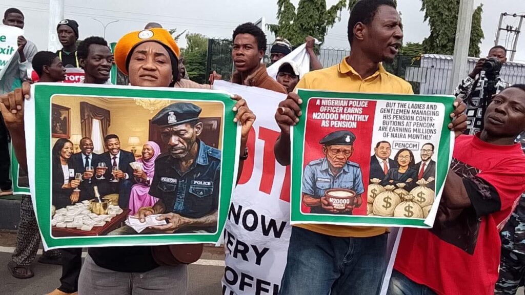 Sowore Joins Retired Police Officers' Protest Over Poor Welfare In Abuja
