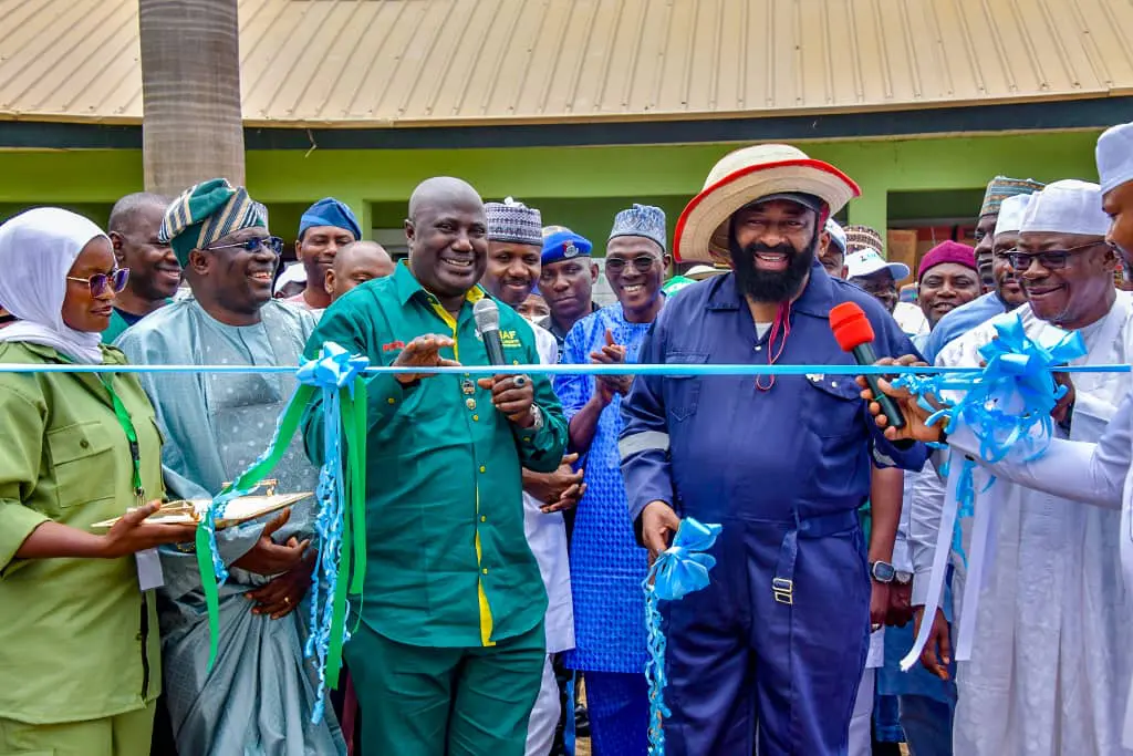 Nigerian govt empowers small scale farmers with mechanize farming inputs