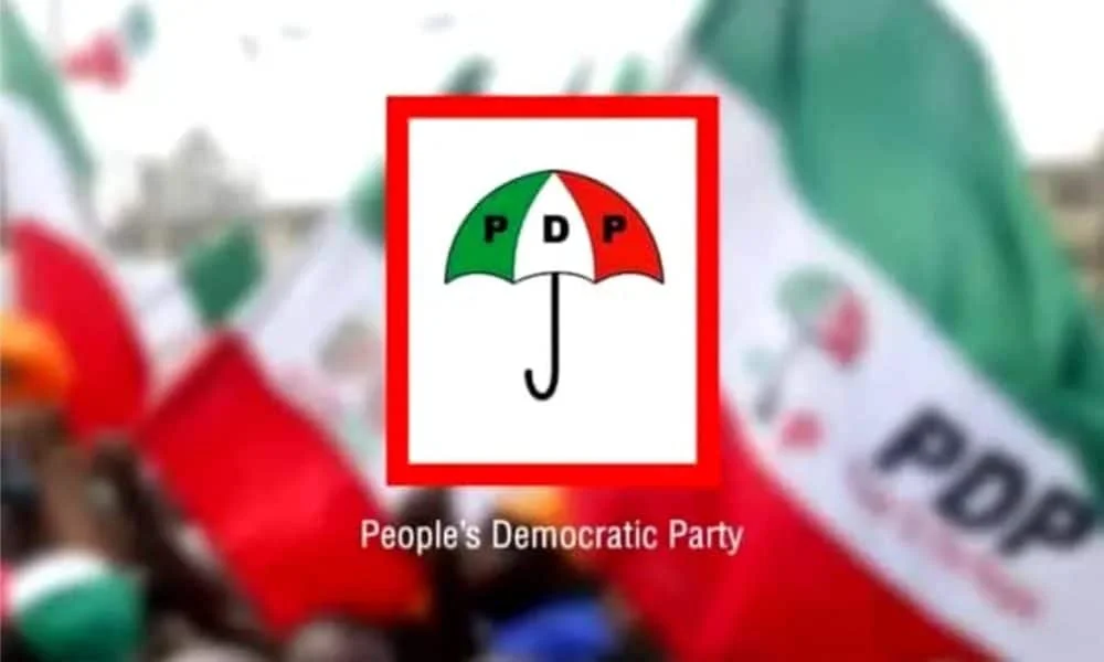 Oyo: ‘Act of irresponsibility’ – PDP blasts APC over protest against N300bn loan approval